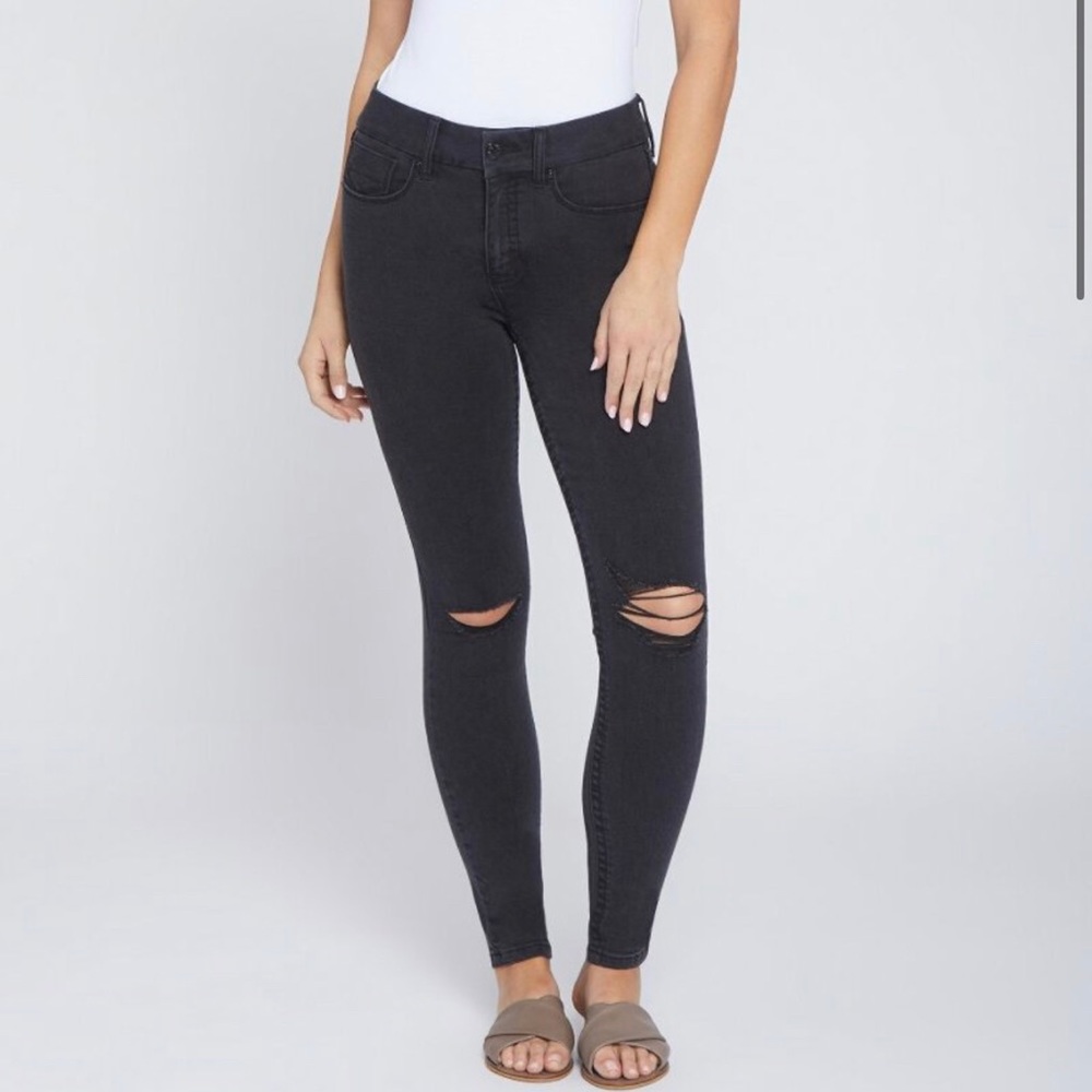 Women’s Tummyless high rise skinny jeans